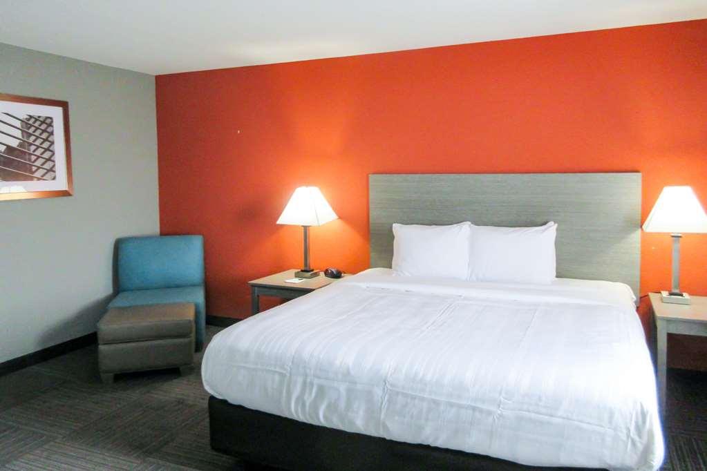 Quality Inn & Suites Hammond Near I-8090 Chambre photo